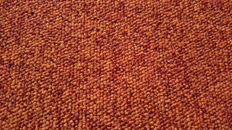 Interface Heuga 584 / Bouclée / 50 cm x 50 cm / Orange