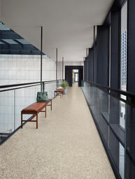 Interface LVT In The Mix Terrazzo PVC / PVC/LVT / 50 cm x 50 cm / Marron, Beige